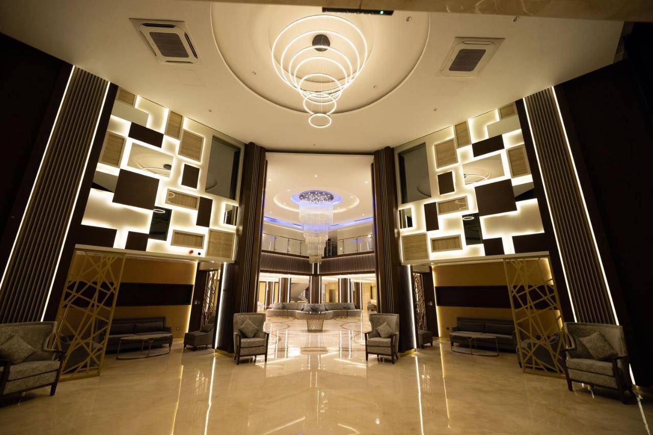 Imperial Plaza Hotel & Resort Джуба Екстериор снимка