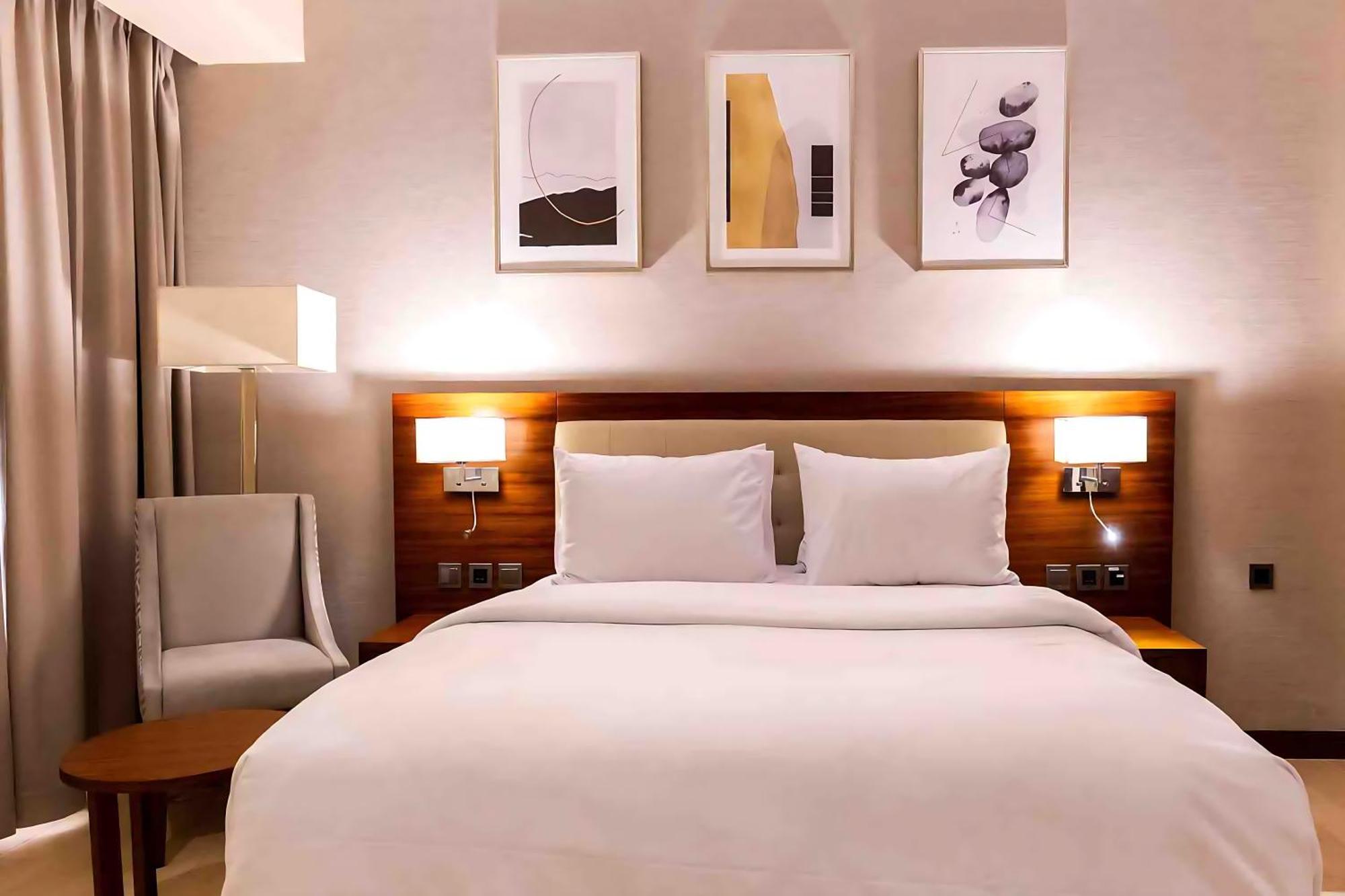 Imperial Plaza Hotel & Resort Джуба Екстериор снимка